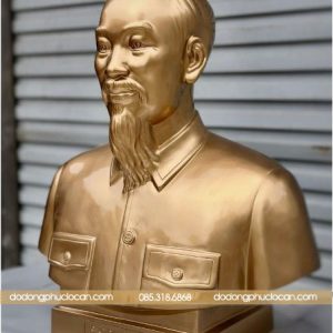 Alternative view of Tượng Bác Hồ bán thân bằng Đồng đỏ cao 70cm