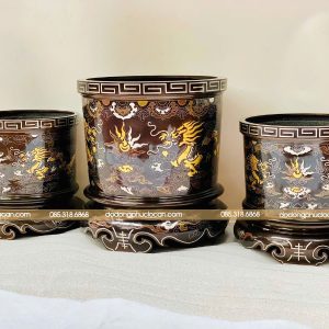 Alternative view of Bát Hương Bằng Đồng Đỏ Khảm Ngũ Sắc