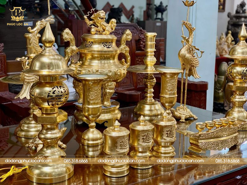 Bộ đồ thờ đầy đủ bằng Đồng Catut dát vàng 24k cao 70cm