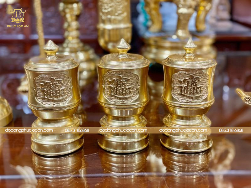Bộ đồ thờ đầy đủ bằng Đồng Catut dát vàng 24k cao 70cm
