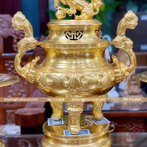 Alternative view of Đỉnh Thờ Bằng Đồng Dát Vàng 24K