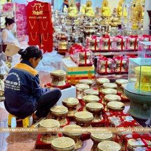 trong dong qua tang luu niem cao cap phuc loc an 311 3