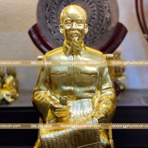 Tượng Bác Hồ Ngồi Ghế Mây Cao 50cm Dát Vàng 9999