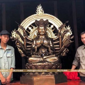 Alternative view of Tượng Chuẩn Đề bằng đồng cao 1m55