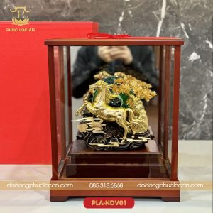 tuong ngua ma dao thanh cong dat vang 24k 414 3