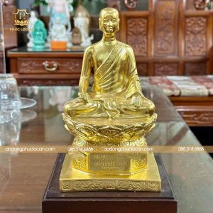 Tượng Phật Trần Nhân Tông bằng đồng dát vàng cao 23cm