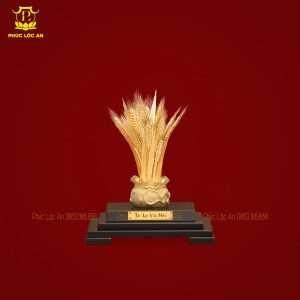 hu lua than tai dat vang 24k 572