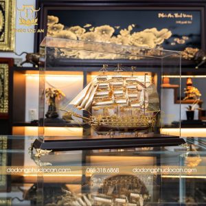 mo hinh thuyen buom ma vang 24k qua bieu sep doi tac qua tet 2026 583 3