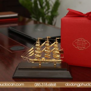 mo hinh thuyen buom ma vang 24k qua bieu sep doi tac qua tet 2026 583 4